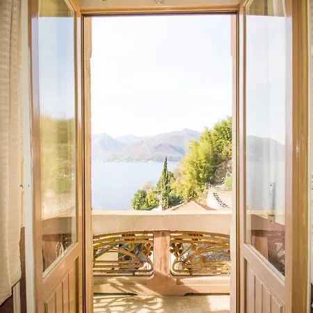 Dimora Bella Vista Lägenhet Luino
